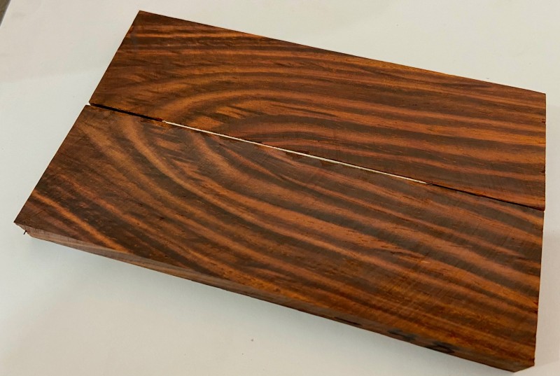 COCOBOLO SCALES 